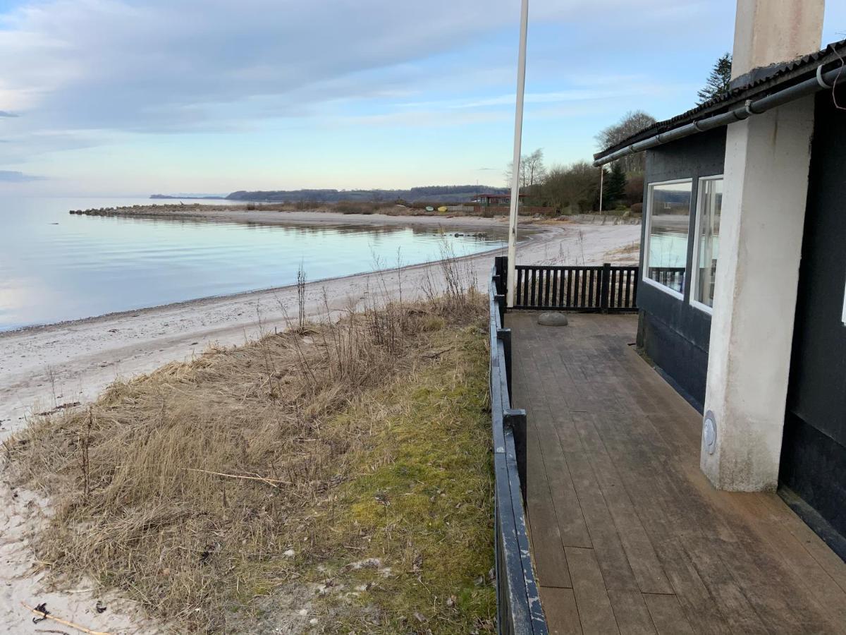 Loff Holiday Houses Обенро Экстерьер фото
